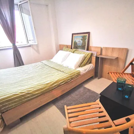 Comfortable Furnished Bedroom In Central With Ac And Wifi * Lisboa